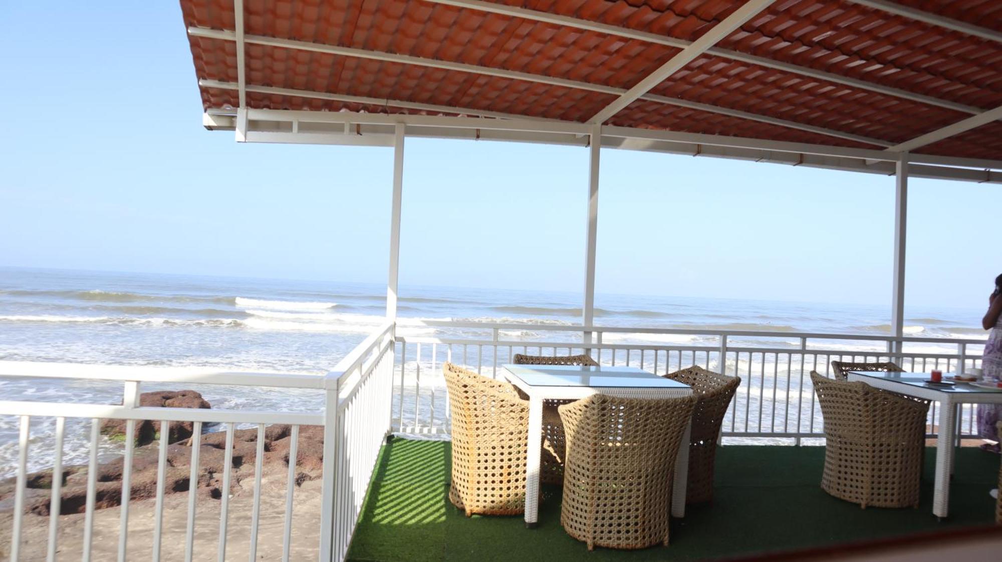 Maargit Beach Resort مادريم المظهر الخارجي الصورة